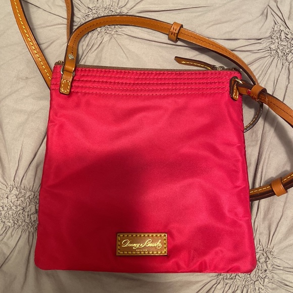 NWOT Dooney & Bourke purse - Picture 2 of 2